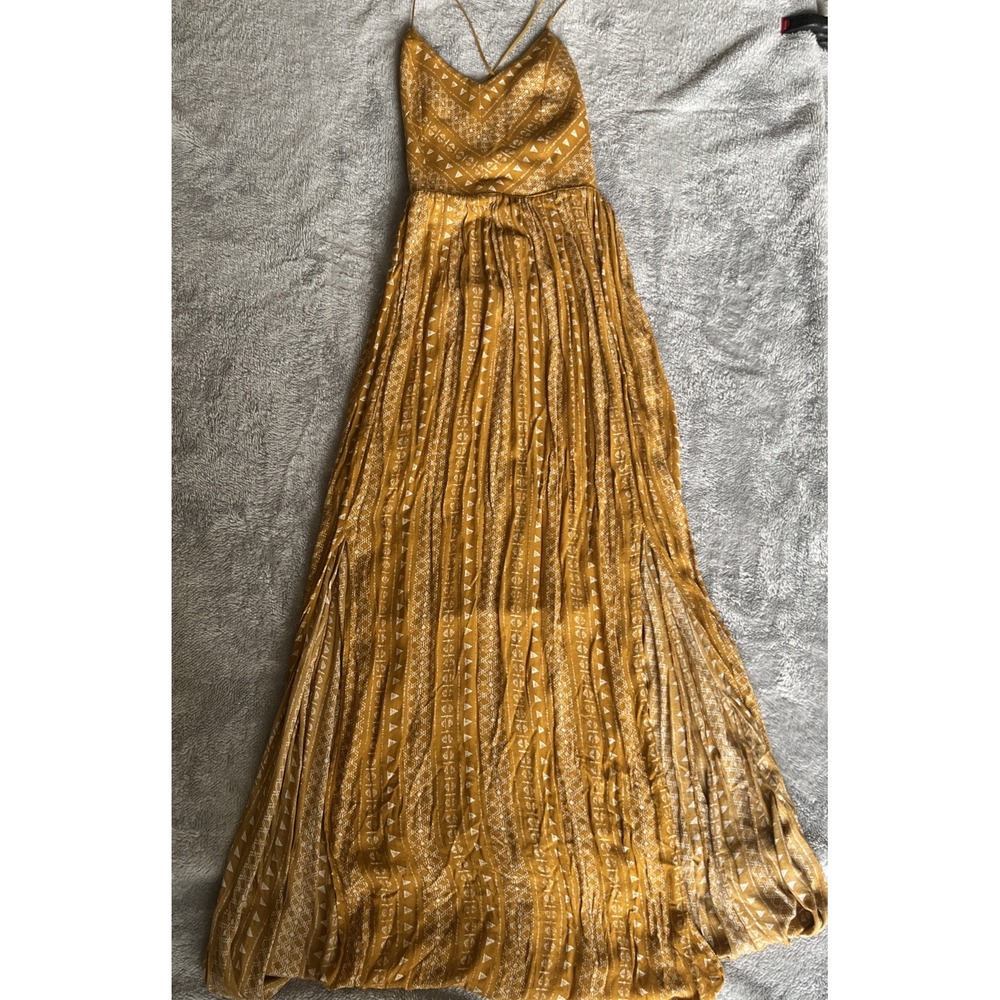 Forever 21 Women's Strappy Mustard Dress Open Back With Crisscross Back Straps L